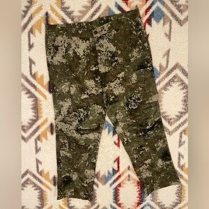 CAMOUFLAGE CARGO PANTS